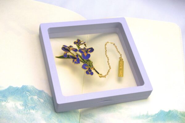 Iris Elegance Blossom | Golden Bookmark